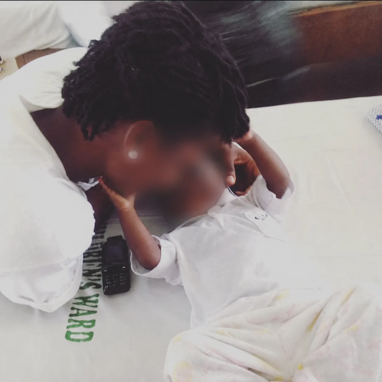 A mother and child during the hospital visit